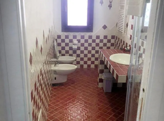 Bedda Ita Pensión Santa Teresa Gallura